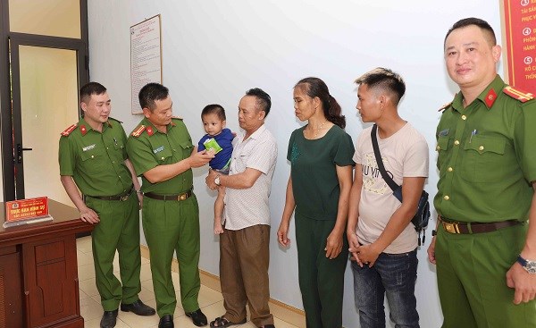 Giải pháp ngăn chặn tình trạng buôn bán phụ nữ, trẻ em